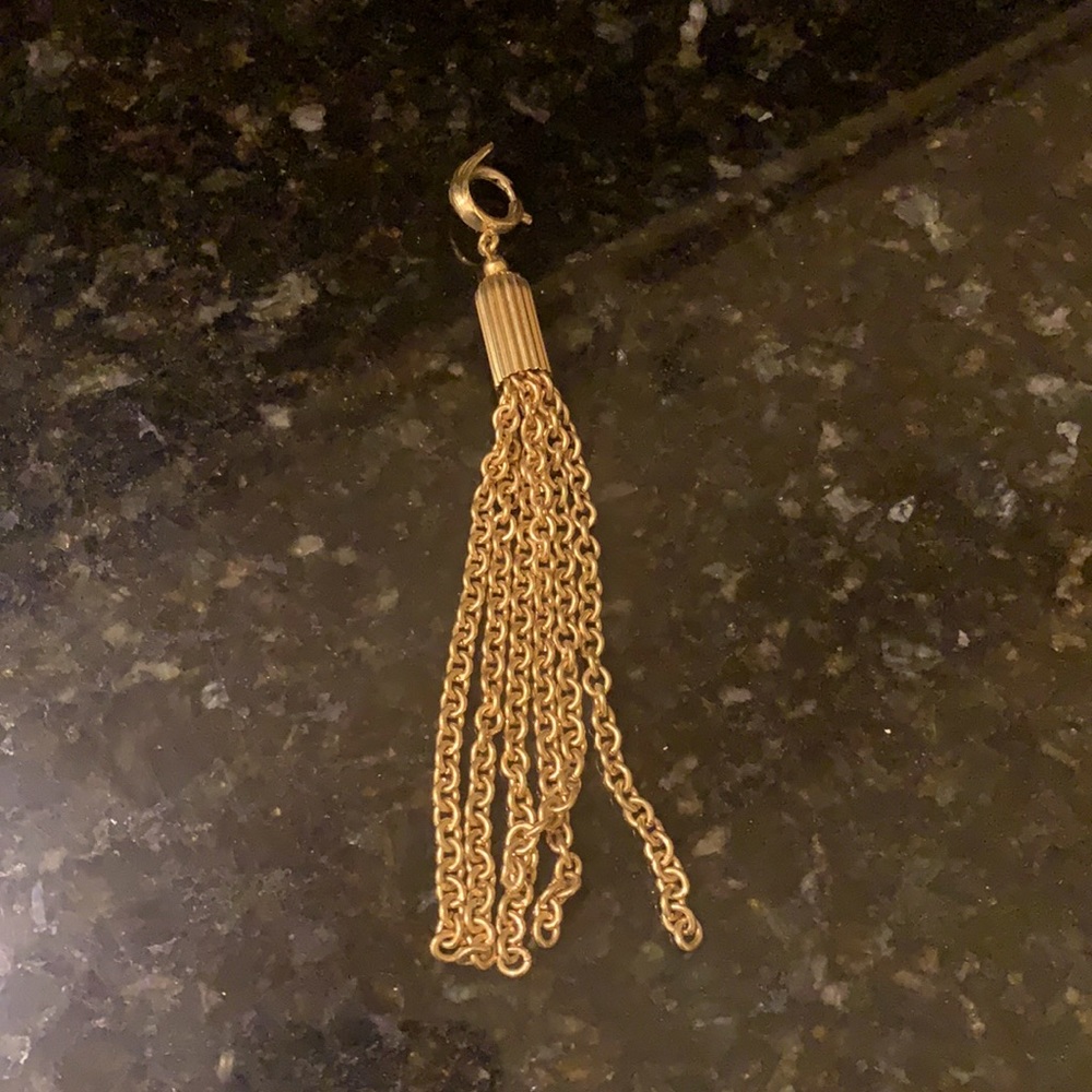 Gold-tone tassle